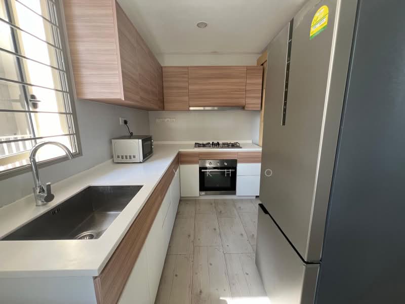 Sea Horizon, 1 Pasir Ris Rise, 5 Bedrooms, 1,603 sqft, Executive Condominium For Rent, by Ally Khoo, 500202632 - Kitchen - PropertyGuru.com.sg