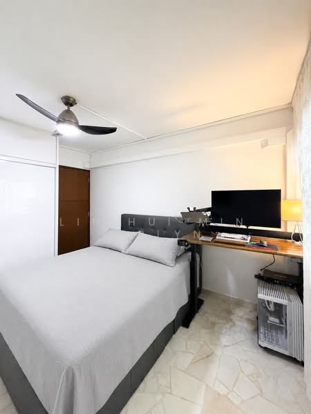 824 Woodlands Street 81, 824 Woodlands Street 81, 3 Bedrooms, 904 sqft, HDB Flat For Sale, by Lin Hui Min Jerlyn, 500202639 - Bedroom - PropertyGuru.com.sg