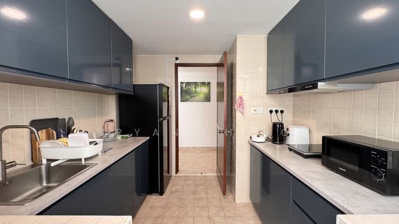 Simei Green Condominium, 15 Simei Street 4, Room Rental, 100 sqft, Condominium For Rent, by Bryan Cheng, 500202643 - Kitchen - PropertyGuru.com.sg