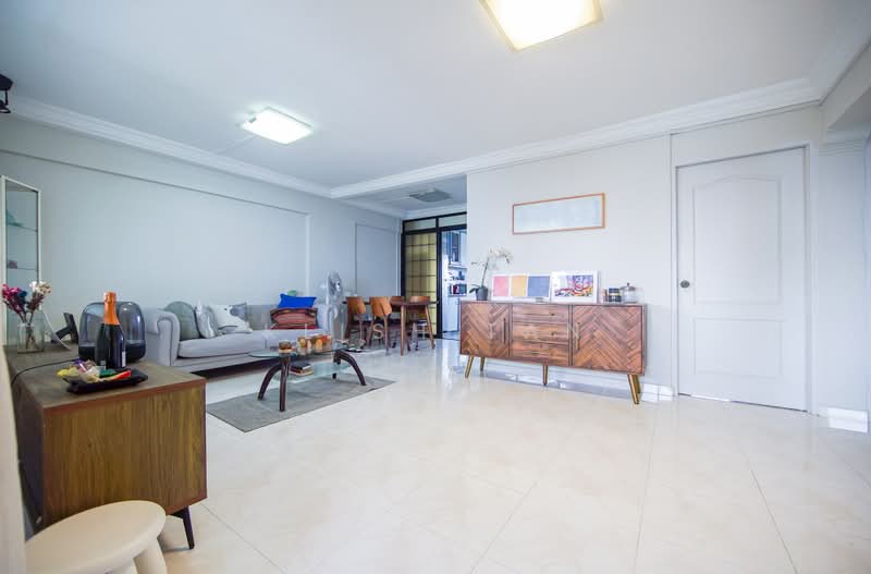 48 Lengkok Bahru, 48 Lengkok Bahru, 3 Bedrooms, 904 sqft, HDB Flat For Sale, by Klish Tan, 500202644 - Living Room - PropertyGuru.com.sg