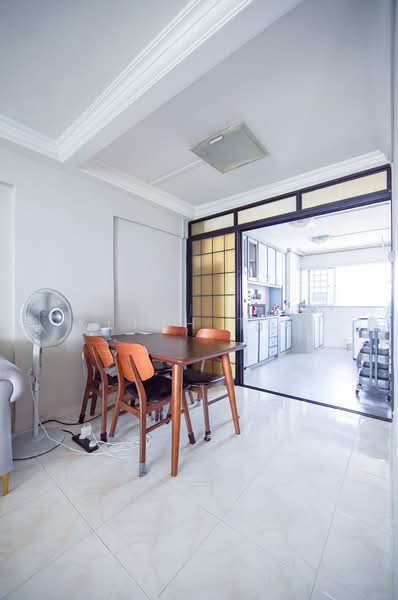 48 Lengkok Bahru, 48 Lengkok Bahru, 3 Bedrooms, 904 sqft, HDB Flat For Sale, by Klish Tan, 500202644 - Dining Room - PropertyGuru.com.sg