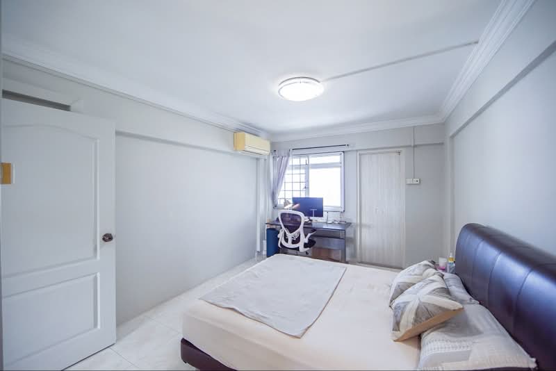 48 Lengkok Bahru, 48 Lengkok Bahru, 3 Bedrooms, 904 sqft, HDB Flat For Sale, by Klish Tan, 500202644 - Bedroom - PropertyGuru.com.sg