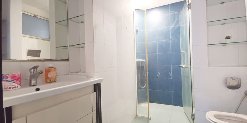 Grandeur 8, 2 Ang Mo Kio Central 3, Room Rental, 100 sqft, Condominium For Rent, by Joanne Tay, 500202645 - Common Bathroom - PropertyGuru.com.sg