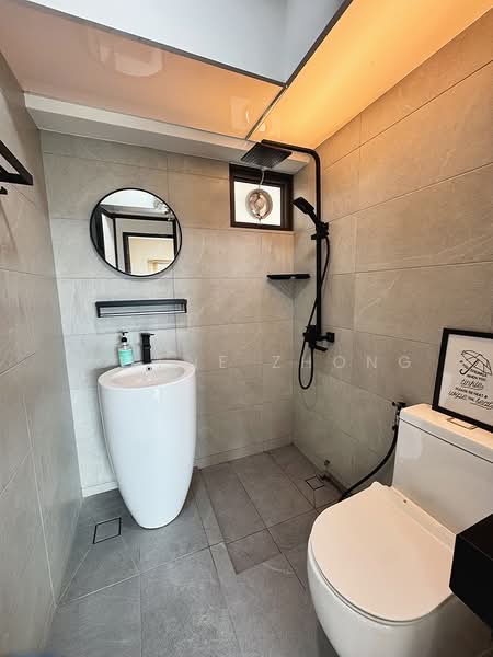 88 Dawson Road, 88 Dawson Road, 3 Bedrooms, 893 sqft, HDB Flat For Sale, by Jolene Zhong, 500202649 - Bathroom - PropertyGuru.com.sg