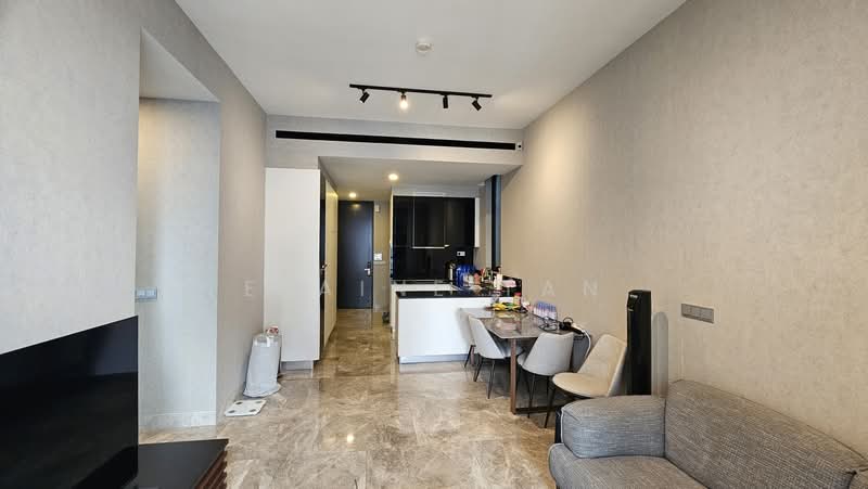 Martin Modern, 10 Martin Place, 2 Bedrooms, 850 sqft, Apartment For Rent, by Elaine Tan, 500202653 - Living Room - PropertyGuru.com.sg