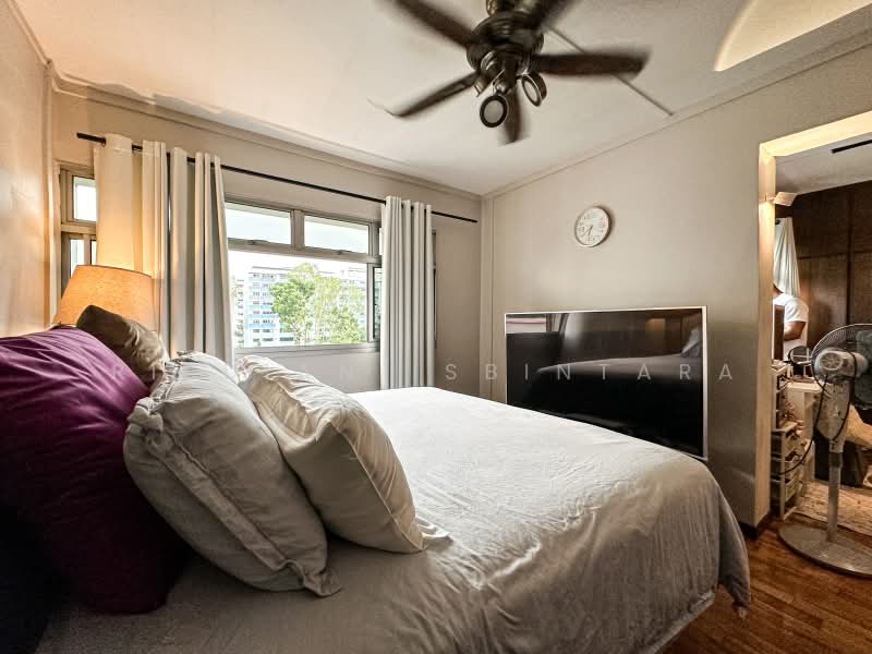 827 Woodlands Street 81, 827 Woodlands Street 81, 4 Bedrooms, 1,582 sqft, HDB Flat For Sale, by Risdian Isbintara, 500202656 - Bedroom - PropertyGuru.com.sg