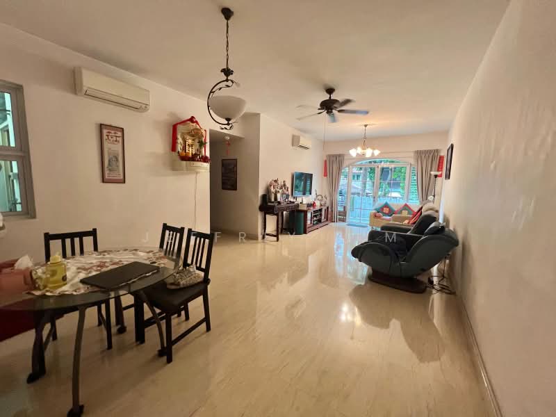Sunrise Gardens, 51 Sunrise Gardens, 3 Bedrooms, 1,443 sqft, Condominium For Sale, by Jeffrey LCM, 500202662 - Living Room - PropertyGuru.com.sg