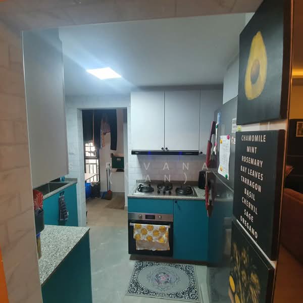 Regent Grove, 54 Choa Chu Kang North 7, 3 Bedrooms, 1,173 sqft, Condominium For Sale, by Saravanan (Van), 500202664 - Kitchen - PropertyGuru.com.sg
