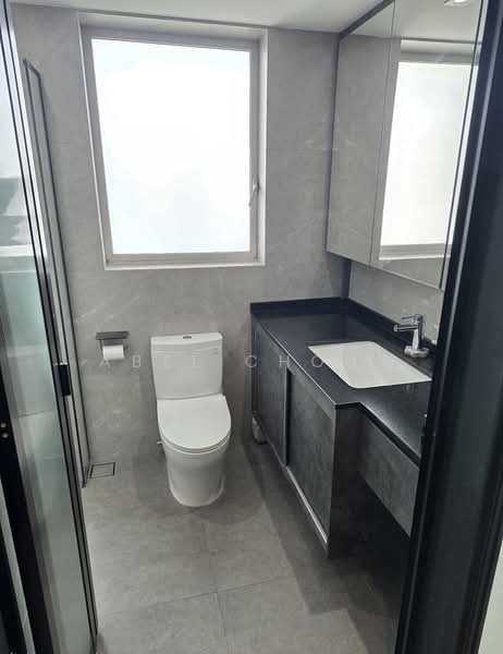 The Vision, 81 West Coast Crescent, 3 Bedrooms, 1,302 sqft, Condominium For Sale, by Abel Chong, 500202665 - Bathroom - PropertyGuru.com.sg