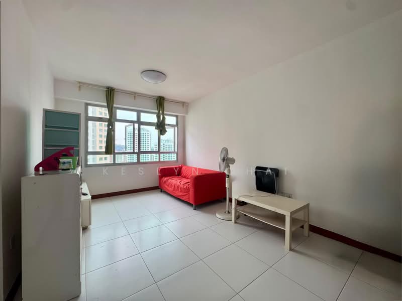 636C Senja Parc View, 636C Senja Road, 3 Bedrooms, 990 sqft, HDB Flat For Rent, by Keslyn Chai, 500202668 - Living Room - PropertyGuru.com.sg