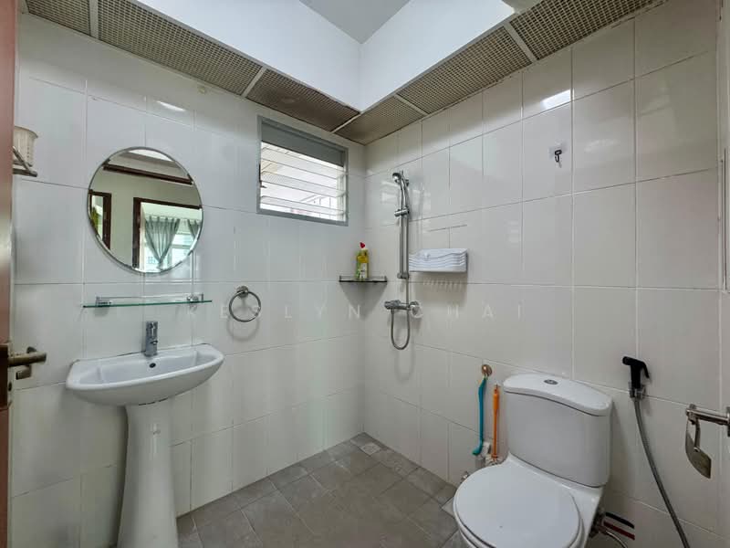 636C Senja Parc View, 636C Senja Road, 3 Bedrooms, 990 sqft, HDB Flat For Rent, by Keslyn Chai, 500202668 - Bathroom - PropertyGuru.com.sg