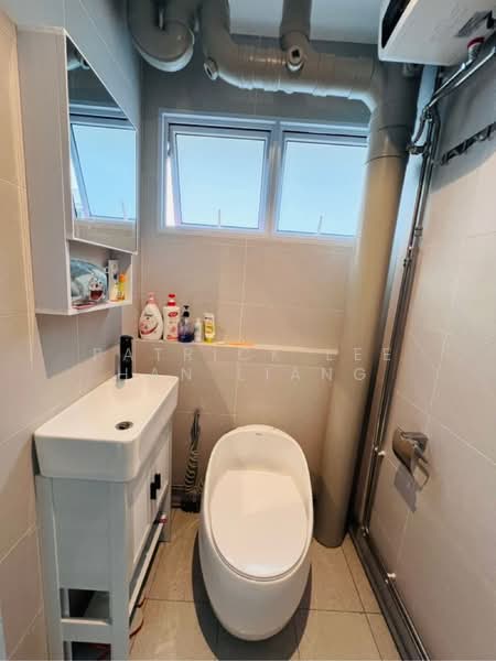 726 Jurong West Avenue 5, 726 Jurong West Avenue 5, Room Rental, , HDB Flat For Rent, by Patrick Lee Han Liang, 500202674 - PropertyGuru.com.sg