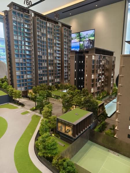 Dunearn House, 760 Dunearn Road, 2 Bedrooms, 667 sqft, Condominium For Sale, by Malvin Lim, 500202675 - Exterior - PropertyGuru.com.sg