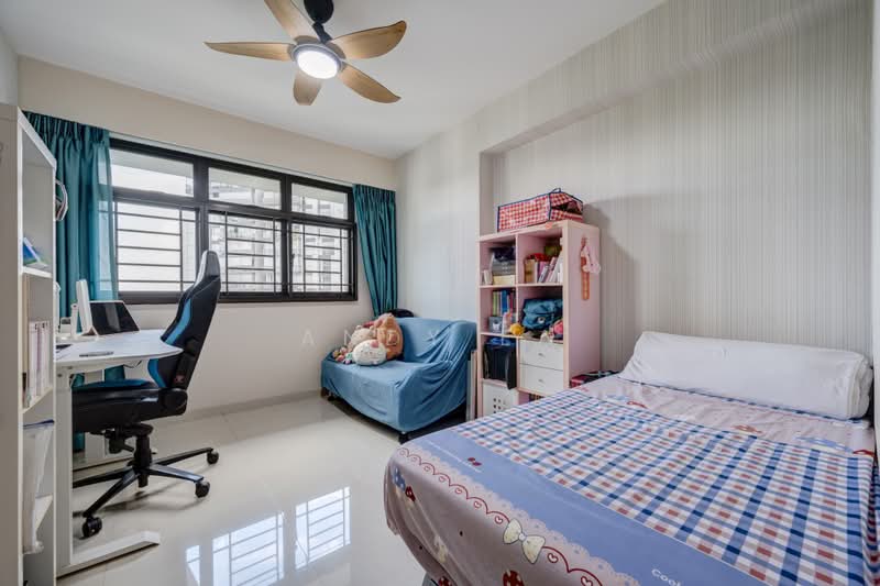 169B Punggol Field, 169B Punggol Field, 3 Bedrooms, 1,001 sqft, HDB Flat For Sale, by Andy Ea, 500202683 - Bedroom - PropertyGuru.com.sg