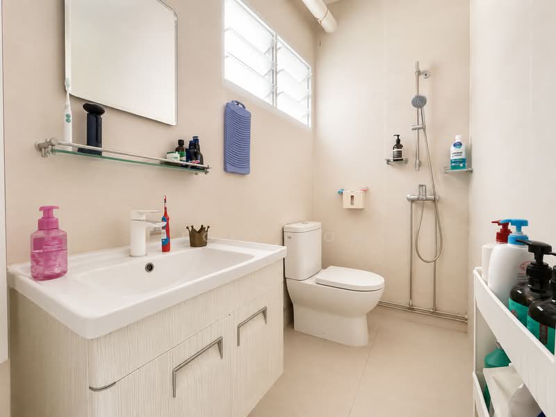 491D Tampines Street 45, 491D Tampines Street 45, 4 Bedrooms, 1,334 sqft, HDB Flat For Sale, by Jodi Koh, 500202696 - Bathroom - PropertyGuru.com.sg