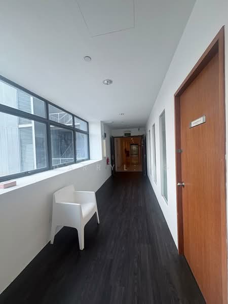 Vertex, 33 Ubi Avenue 3, 600 sqft, Light Industrial (B1) For Rent, by Darryl Ng, 500202700 - Corridor - CommercialGuru.com.sg