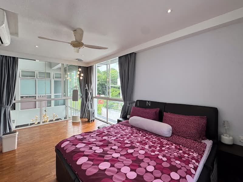 Springside Ave Springleaf MRT Renovated NEW LIST!, Springside Near Springleaf MRT Thong Soon Lentor, 4 Bedrooms, 5,120 sqft, Corner Terrace For Sale, by Val Lin, 500202703 - Bedroom - PropertyGuru.com.sg