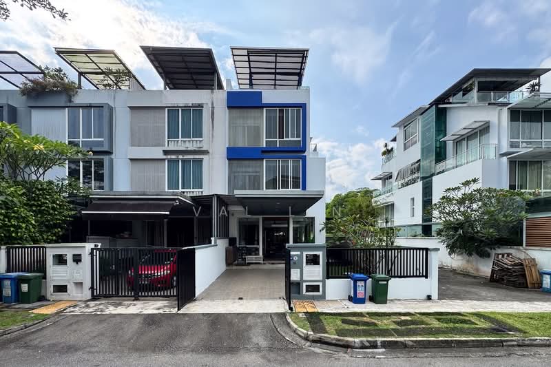 Springside Ave Springleaf MRT Renovated NEW LIST!, Springside Near Springleaf MRT Thong Soon Lentor, 4 Bedrooms, 5,120 sqft, Corner Terrace For Sale, by Val Lin, 500202703 - PropertyGuru.com.sg