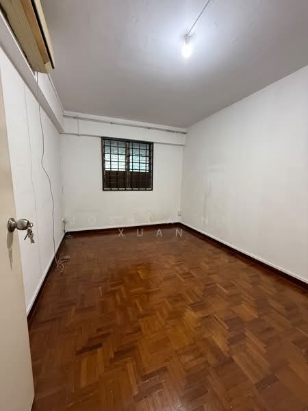 556 Ang Mo Kio Avenue 10, 556 Ang Mo Kio Avenue 10, Room Rental, 150 sqft, HDB Flat For Rent, by Joshua Ng Xuan, 500202706 - Interior - PropertyGuru.com.sg
