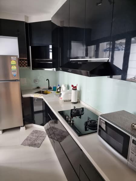 605B Tampines Street 61, 605B Tampines Street 61, 2 Bedrooms, 780 sqft, HDB Flat For Rent, by Zac Mohd, 500202720 - Kitchen - PropertyGuru.com.sg