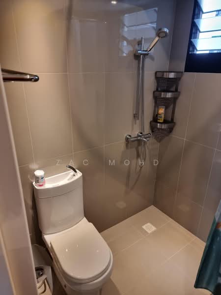 605B Tampines Street 61, 605B Tampines Street 61, 2 Bedrooms, 780 sqft, HDB Flat For Rent, by Zac Mohd, 500202720 - Bathroom - PropertyGuru.com.sg