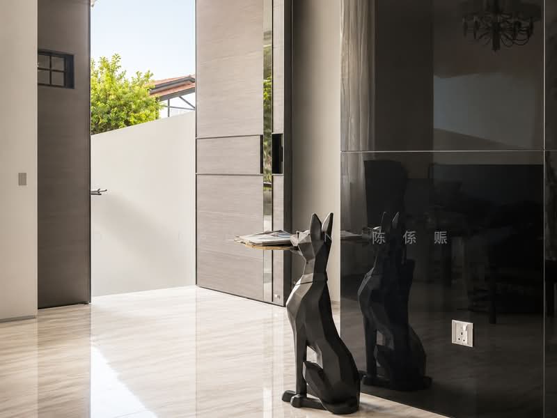 ⭐️MODERN 2.5-STY W/ BASEMENT WELL-KEPT SEMI-D @ HILLCREST PARK⭐️WITHIN 1 KM OF RGPS⭐️NEAR TKK MRT⭐️, Greenmead Avenue Hillcrest Watten Estate Greenwood Greendale Greenpark Shelford Park Vale Linden Pandan Naga Sari Vanda Namly Duchess Princess Of Wales King's Queen's Duke's Coronation University Kheam Hock Unggas Seni Bahasa Tudor Tempua Sejarah Fir, 5 Bedrooms, 5,200 sqft, Semi-Detached House For Sale, by Damian Tan 陈係赈, 500202722 - Entrance - PropertyGuru.com.sg