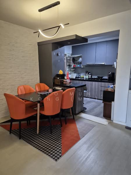 670A Edgefield Plains, 670A Edgefield Plains, Hougang / Punggol / Sengkang, 3 Bedrooms, 1,001 sqft, HDB Flat For Sale, by Soo Mun Kong (MK), 500202732 - Kitchen - PropertyGuru.com.sg