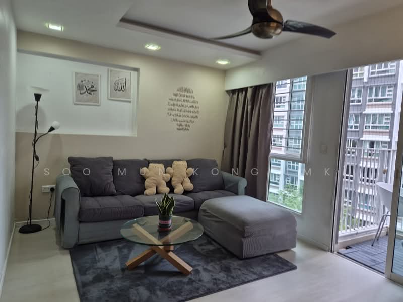 670A Edgefield Plains, 670A Edgefield Plains, Hougang / Punggol / Sengkang, 3 Bedrooms, 1,001 sqft, HDB Flat For Sale, by Soo Mun Kong (MK), 500202732 - Living Room - PropertyGuru.com.sg