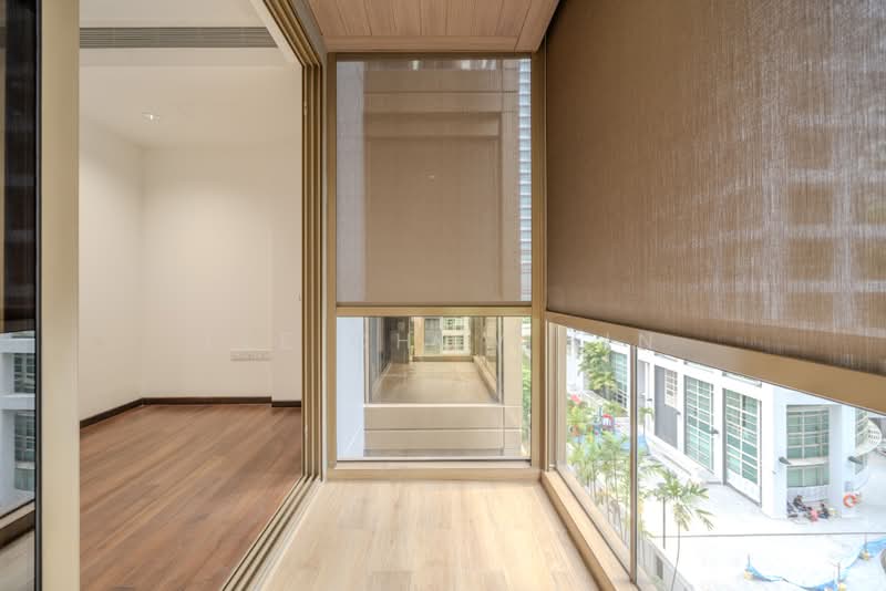 33 Devonshire, 33 Devonshire Road, 2 Bedrooms, 1,001 sqft, Apartment For Rent, by Lee Chow Yin, 500202744 - Balcony - PropertyGuru.com.sg