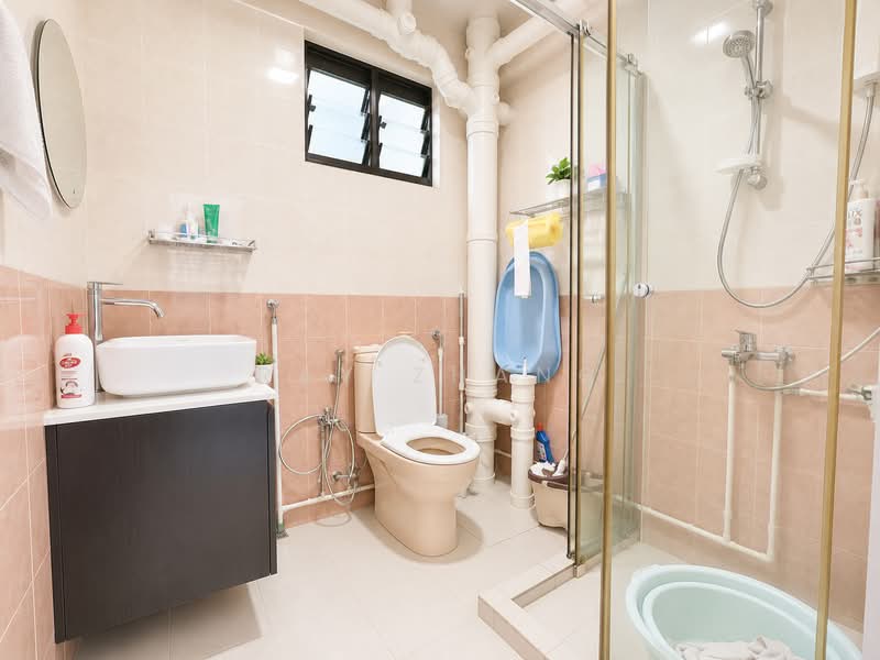 509 Woodlands Drive 14, 509 Woodlands Drive 14, 4 Bedrooms, 1,582 sqft, HDB Flat For Sale, by Ray Zhang, 500202746 - Bathroom - PropertyGuru.com.sg