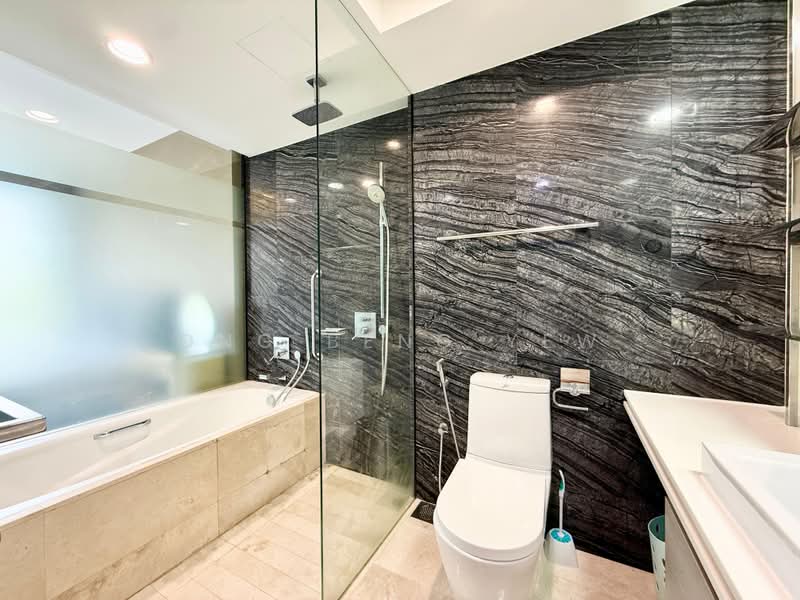 The Shore Residences, 81 Amber Road, 3 Bedrooms, 1,292 sqft, Condominium For Rent, by Ong Beng Yew, 500202748 - Bathroom - PropertyGuru.com.sg