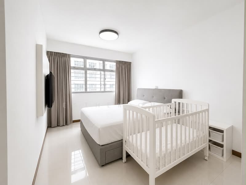 449B Bukit Batok West Avenue 9, 449B Bukit Batok West Avenue 9, 3 Bedrooms, 1,001 sqft, HDB Flat For Sale, by Esther Chin, 500202749 - Bedroom - PropertyGuru.com.sg
