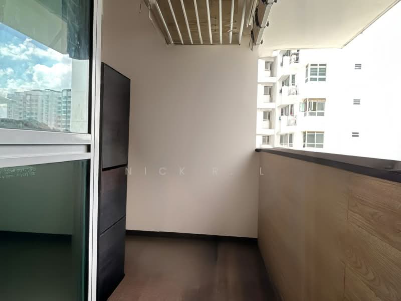 289B Punggol Place, 289B Punggol Place, 3 Bedrooms, 1,022 sqft, HDB Flat For Sale, by Nick R. L, 500202751 - Balcony - PropertyGuru.com.sg