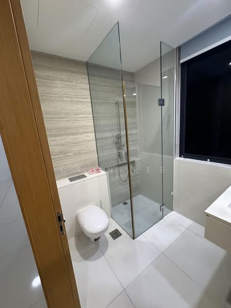 d'Leedon (Former Farrer Court), 7 Leedon Heights, 2 Bedrooms, 1,141 sqft, Condominium For Rent, by Dawn Lee, 500202752 - Bathroom - PropertyGuru.com.sg
