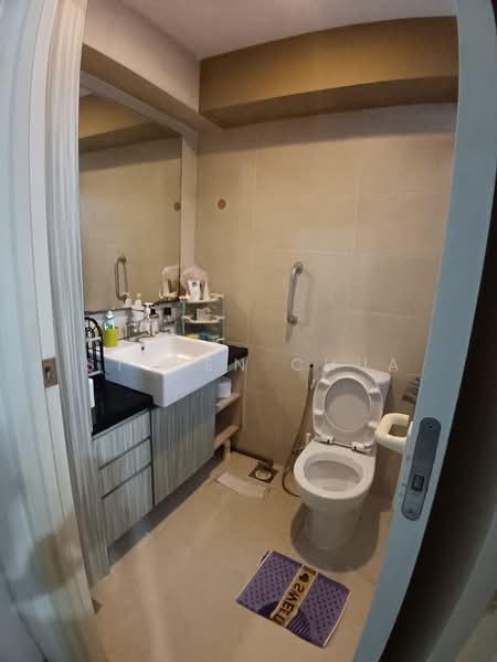75C Redhill Road, 75C Redhill Road, 3 Bedrooms, 1,238 sqft, HDB Flat For Sale, by Steven Chua, 500202765 - Bathroom - PropertyGuru.com.sg