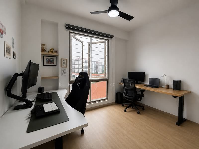 Parkview Apartments, 1 Bukit Batok Street 25, 3 Bedrooms, 1,119 sqft, Apartment For Sale, by Kevin Ong, 500202768 - Study - PropertyGuru.com.sg