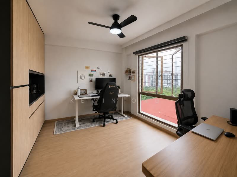 Parkview Apartments, 1 Bukit Batok Street 25, 3 Bedrooms, 1,119 sqft, Apartment For Sale, by Kevin Ong, 500202768 - Study - PropertyGuru.com.sg