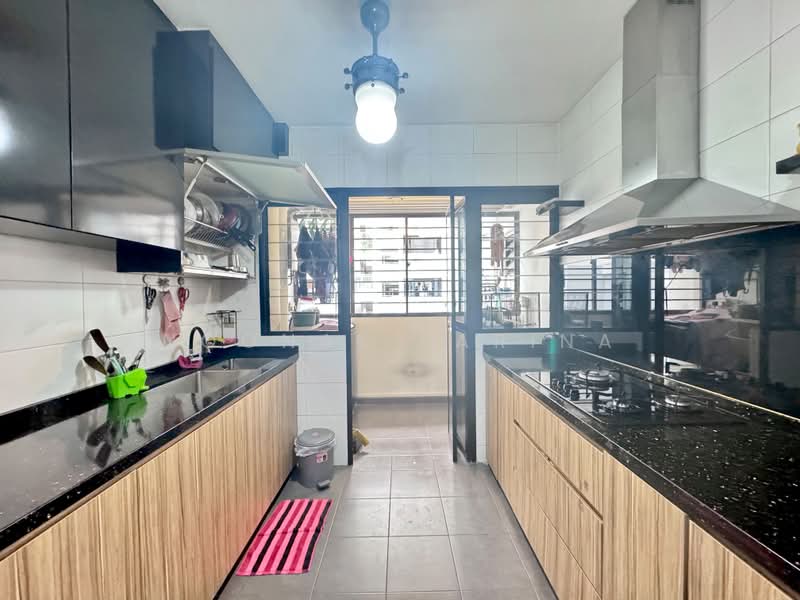 259A Punggol Field, 259A Punggol Field, Hougang / Punggol / Sengkang, 3 Bedrooms, 1,216 sqft, HDB Flat For Sale, by Noonal Farina, 500202772 - Kitchen - PropertyGuru.com.sg