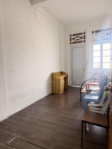 Shophouse For Residential Use, Pasir Panjang Road, 1,145 sqft, Shop / Shophouse For Rent, by Tony Eyu, 500202790 - Interior - CommercialGuru.com.sg