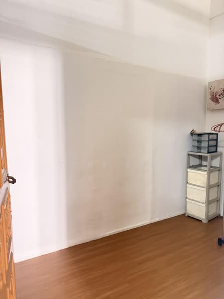 Shophouse For Residential Use, Pasir Panjang Road, 1,145 sqft, Shop / Shophouse For Rent, by Tony Eyu, 500202790 - Interior - CommercialGuru.com.sg