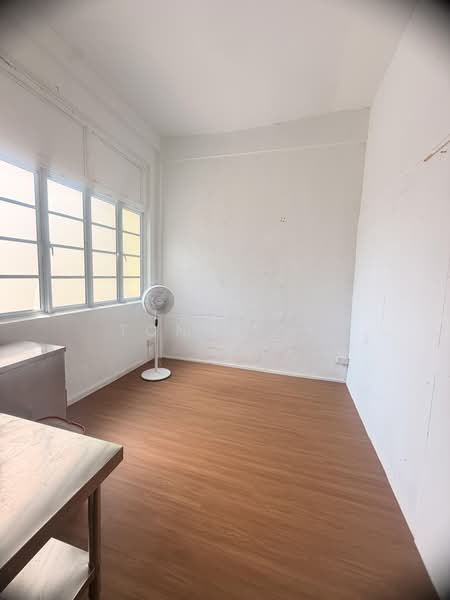 Shophouse For Residential Use, Pasir Panjang Road, 1,145 sqft, Shop / Shophouse For Rent, by Tony Eyu, 500202790 - Interior - CommercialGuru.com.sg