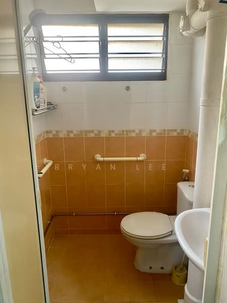 704 West Coast Road, 704 West Coast Road, 2 Bedrooms, 721 sqft, HDB Flat For Sale, by Bryan Lee, 500202793 - PropertyGuru.com.sg