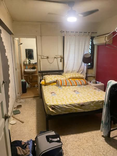 704 West Coast Road, 704 West Coast Road, 2 Bedrooms, 721 sqft, HDB Flat For Sale, by Bryan Lee, 500202793 - PropertyGuru.com.sg