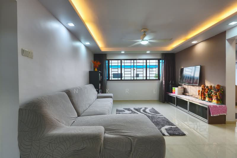272 Yishun Street 22, 272 Yishun Street 22, 3 Bedrooms, 1,313 sqft, HDB Flat For Sale, by Nick R. L, 500202796 - Living Room - PropertyGuru.com.sg