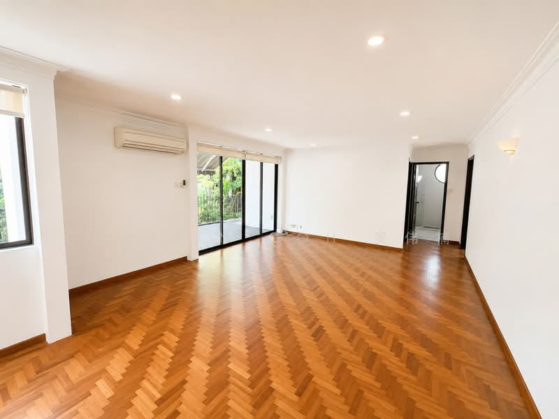 Low $PSF ๐ Namly Vicinity ๐ Prime Rebuild ๅฎๆ ๅซๅข
๐, Coronation Road | Namly Avenue, 6 Bedrooms, 9,750 sqft, Detached House For Sale, by Martin Goh ๅดไผๆฅ , 500202797 - Living Room - PropertyGuru.com.sg
