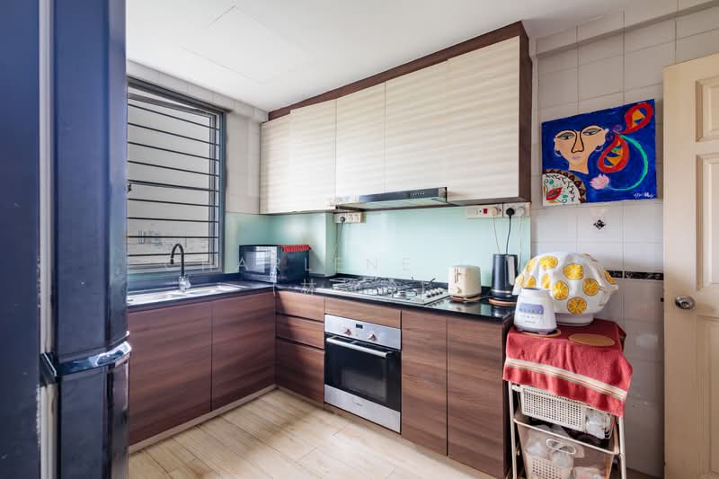 Elias Green, , 3 Bedrooms, 1,615 sqft, Condominium For Sale, by Charlene Lim (林静龄), 500202802 - Kitchen - PropertyGuru.com.sg