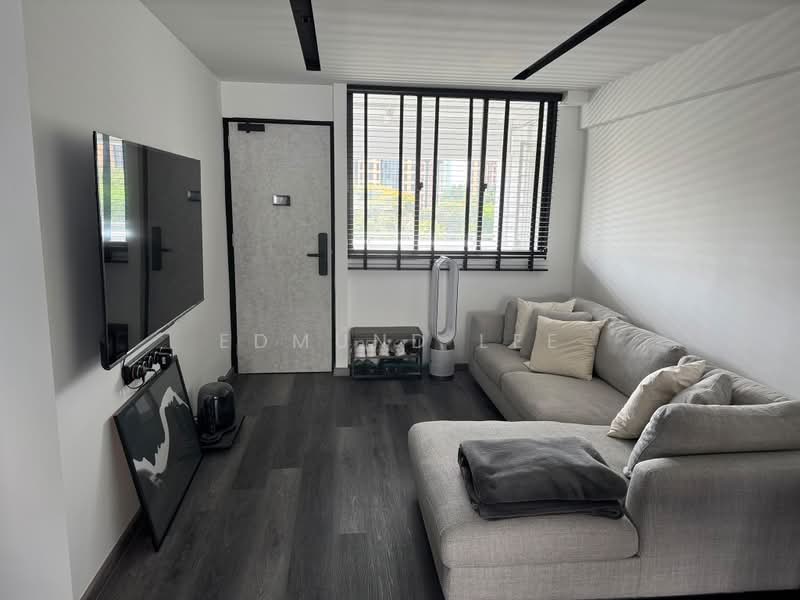 110 Bishan Street 12, 110 Bishan Street 12, 2 Bedrooms, 689 sqft, HDB Flat For Rent, by Edmund Lee, 500202819 - Living Room - PropertyGuru.com.sg