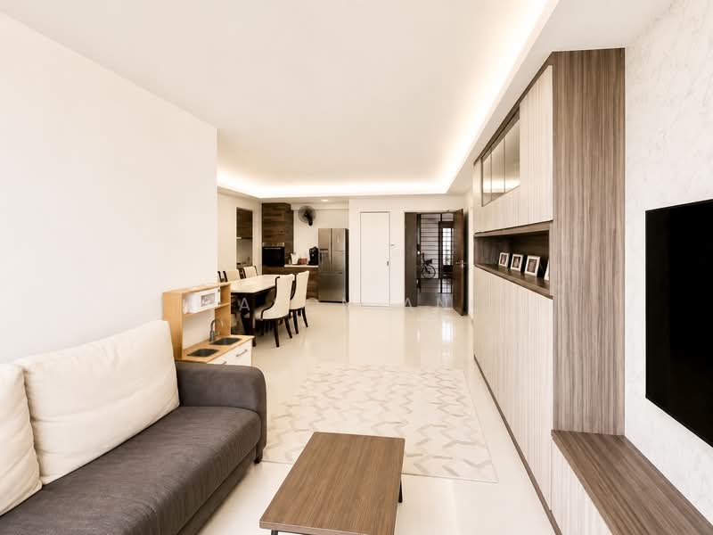 451B Bukit Batok West Avenue 6, 451B Bukit Batok West Avenue 6, 4 Bedrooms, 1,238 sqft, HDB Flat For Sale, by Jason Ang, 500202831 - Spacious living and dining area - PropertyGuru.com.sg