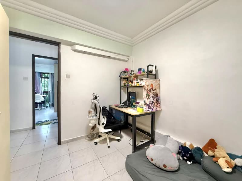 525 Woodlands Drive 14, 525 Woodlands Drive 14, 3 Bedrooms, 1,119 sqft, HDB Flat For Sale, by Kenneth Yeo, 500202837 - Study - PropertyGuru.com.sg