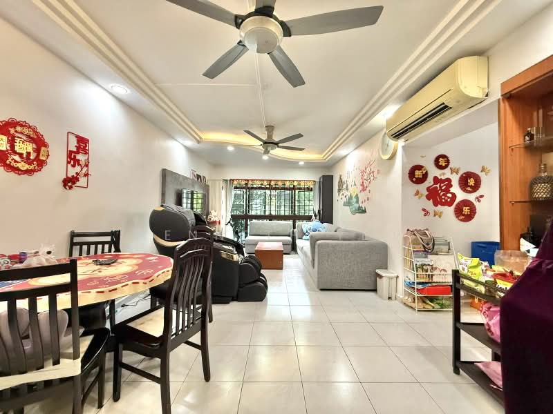 525 Woodlands Drive 14, 525 Woodlands Drive 14, 3 Bedrooms, 1,119 sqft, HDB Flat For Sale, by Kenneth Yeo, 500202837 - Living Room - PropertyGuru.com.sg